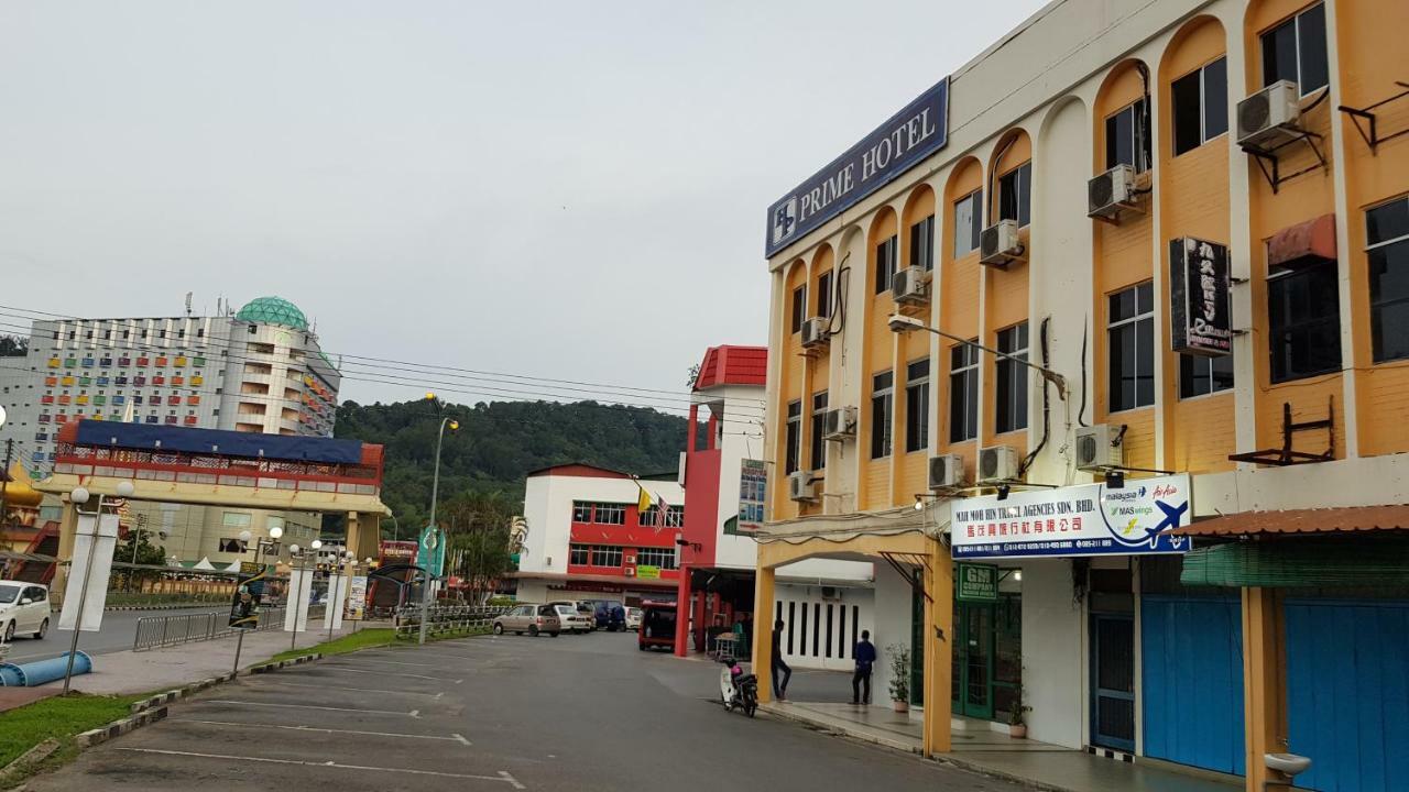 青年酒店 Limbang 外观 照片